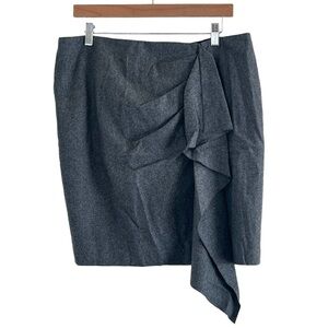 Elegant Gray Women's Skirt